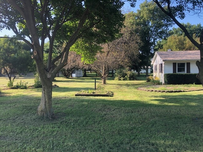 308 Green St in Rossville, IL - Building Photo - Building Photo