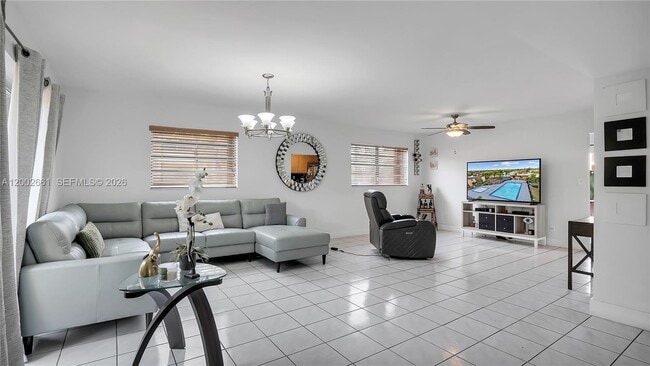 13731 SW 84th St in Miami, FL - Building Photo - Building Photo