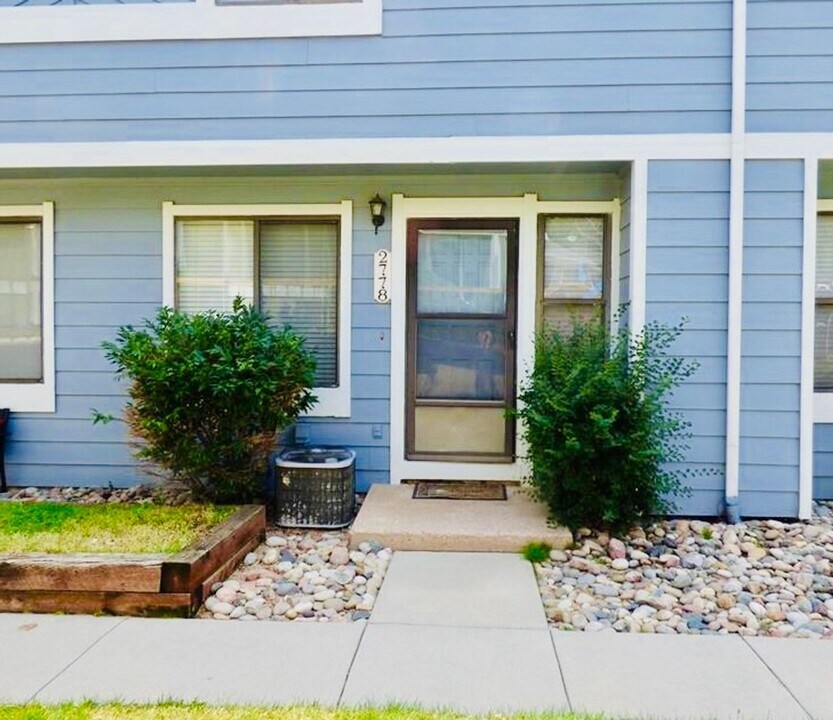 2778 Hearthwood Ln in Colorado Springs, CO - Foto de edificio