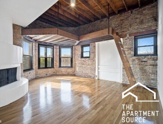 553 W Wellington Ave, Unit 3R in Chicago, IL - Building Photo - Building Photo