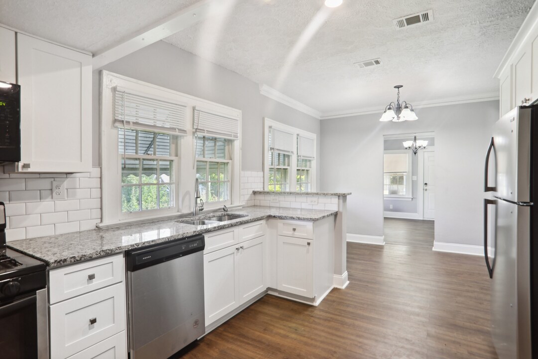 87 Lucy St SE, Unit Unit A in Atlanta, GA - Building Photo
