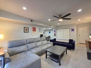 2700 Dartmouth Rd in Alexandria, VA - Building Photo - Building Photo