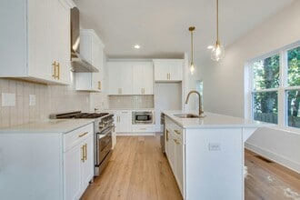 2150 Sadler Ave in Nashville, TN - Building Photo - Building Photo