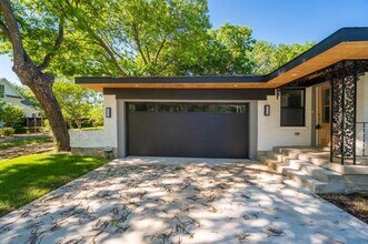 1500 W Virginia St in McKinney, TX - Building Photo - Building Photo
