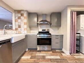 1985 Ingalls St in Lakewood, CO - Building Photo - Building Photo