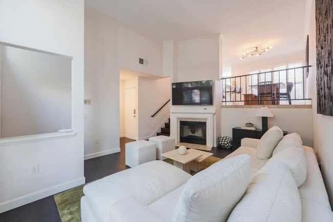 property at 5455 Sylmar Ave