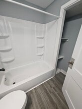 213 E 28th St in Erie, PA - Building Photo - Building Photo