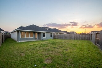1630 Fleetwood Xing in Fresno, TX - Building Photo - Building Photo