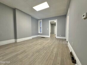 1 Pawling Ave in Troy, NY - Building Photo - Building Photo