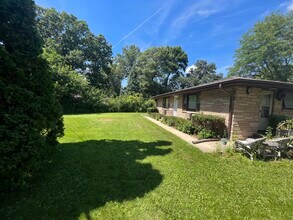 6403 Eastgate Rd, Unit C in Monona, WI - Building Photo - Building Photo