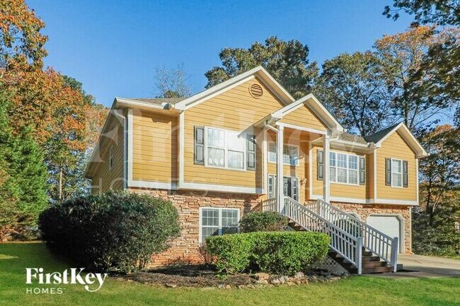 5940 Seven Oaks Dr in Powder Springs, GA - Building Photo - Building Photo