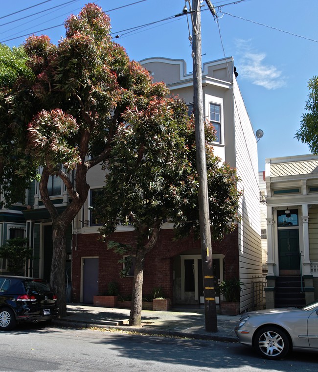 1733 McAllister St in San Francisco, CA - Building Photo - Building Photo