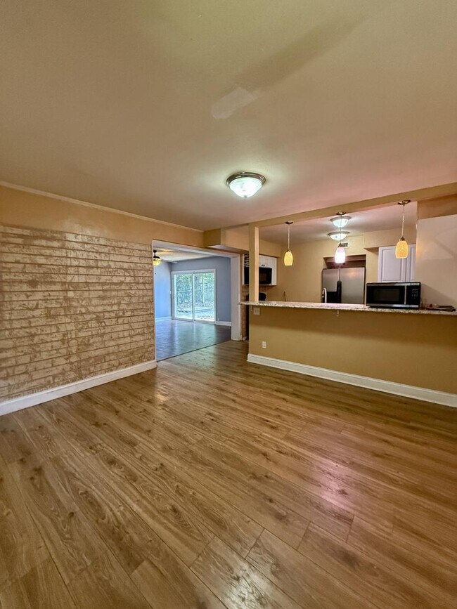 2146 Bourget Dr in Jacksonville, FL - Building Photo - Building Photo