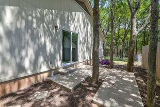 12603 Teague Trail in Austin, TX - Foto de edificio - Building Photo