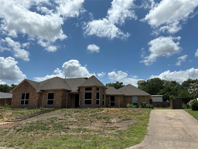 508 N Castlegate St in Howe, TX - Building Photo