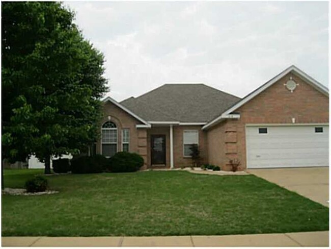 property at 614 Leisure Ln