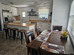 5162 S Seabury Terrace in Homosassa, FL - Building Photo - Building Photo
