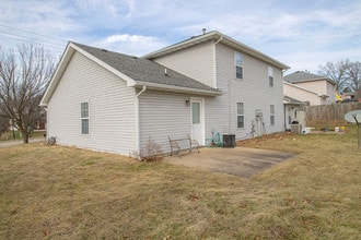1408 Godas Cir in Columbia, MO - Building Photo - Building Photo