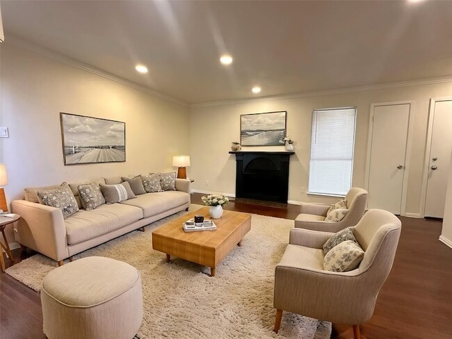 property at 1600 Pecan Chase Cir