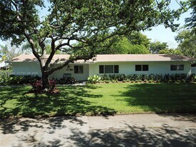 10343 SW 114th St in Miami, FL - Building Photo