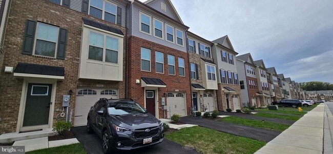 7964 Big Roundtop Rd in Severn, MD - Building Photo - Building Photo