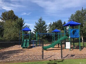 19366 113th Pl SE in Kent, WA - Building Photo - Building Photo