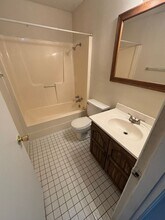 2729 N Sierra Ave in Fayetteville, AR - Building Photo - Building Photo