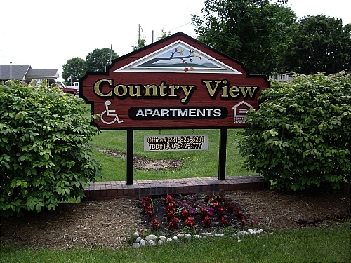 Country View Apartments in Mc Bain, MI - Foto de edificio - Other