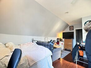 72 Antwerp St, Unit NA in Boston, MA - Foto de edificio - Building Photo
