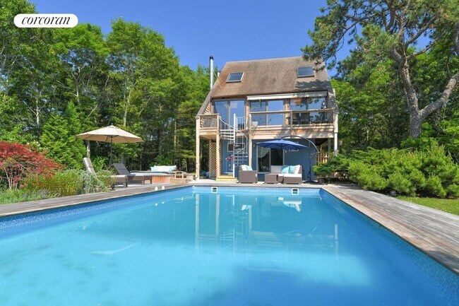 property at 263 Middle Line Hwy