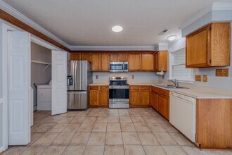 103 Larkspur Hollow in Yorktown, VA - Building Photo - Building Photo