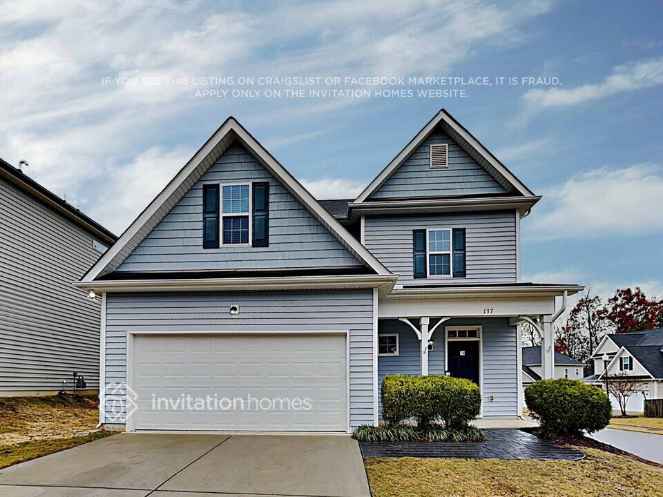 137 Verrazano Pl in Clayton, NC - Building Photo