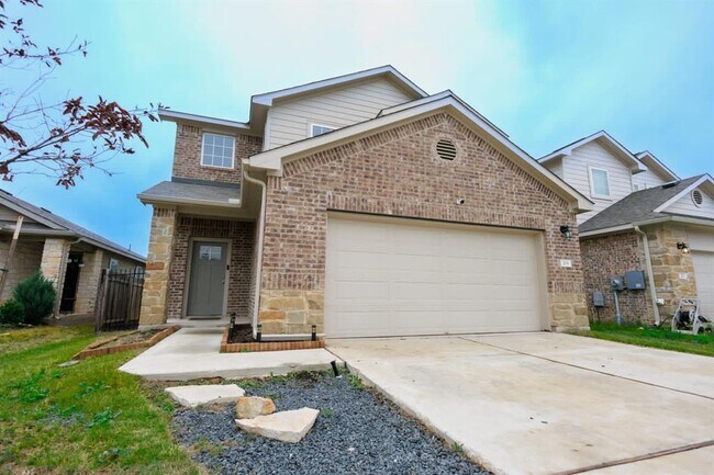 209 Yoakum St in Leander, TX - Building Photo - Building Photo