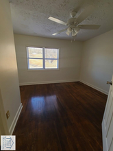 2440 The Great Rd in Fieldale, VA - Foto de edificio - Building Photo