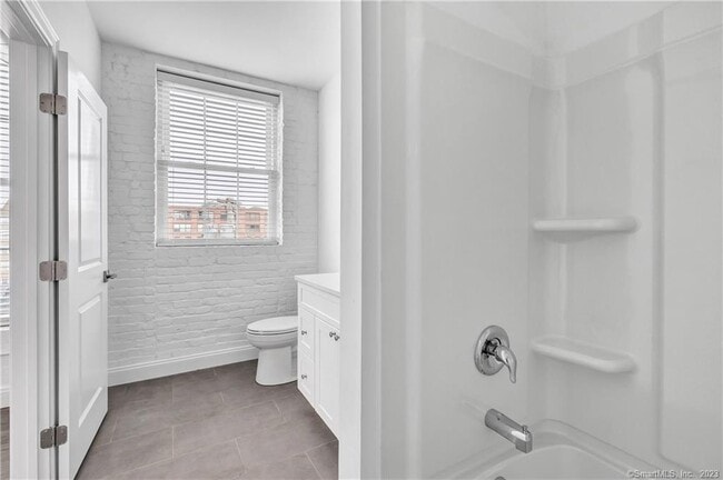 property at 475 Howe Ave