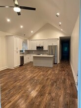 450 S 1st St in Ponchatoula, LA - Foto de edificio - Building Photo
