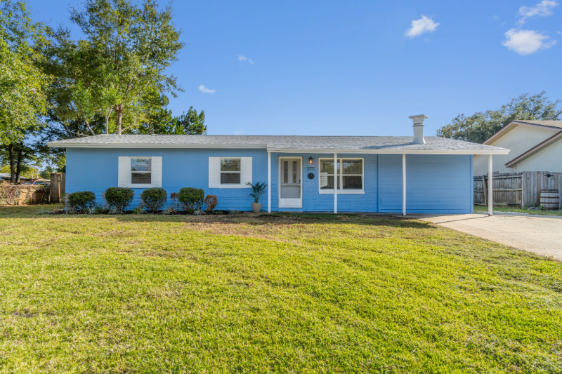 375 Oakland Cir NW in Fort Walton Beach, FL - Building Photo