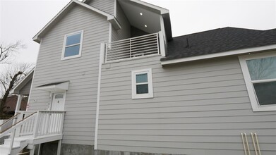 8301 Comal St in Houston, TX - Building Photo - Building Photo
