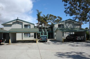 664 Riverside St in Ventura, CA - Building Photo
