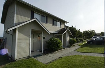 Windsong Apartments in Poulsbo, WA - Building Photo - Building Photo