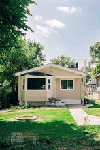 816 Adams St in St. Charles, MO - Building Photo - Building Photo