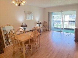 4271 NW 89th Ave in Coral Springs, FL - Building Photo