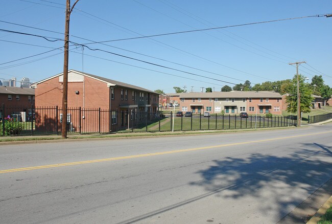 CWA Plaza in Nashville, TN - Building Photo - Building Photo