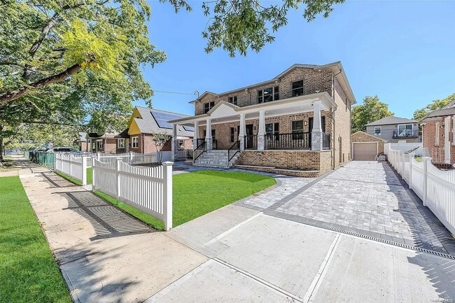 8631 Range St, Unit Floor 1, Unit Floor 1