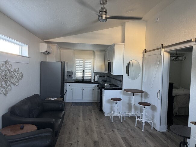 848 3rd St in Clovis, CA - Building Photo - Building Photo