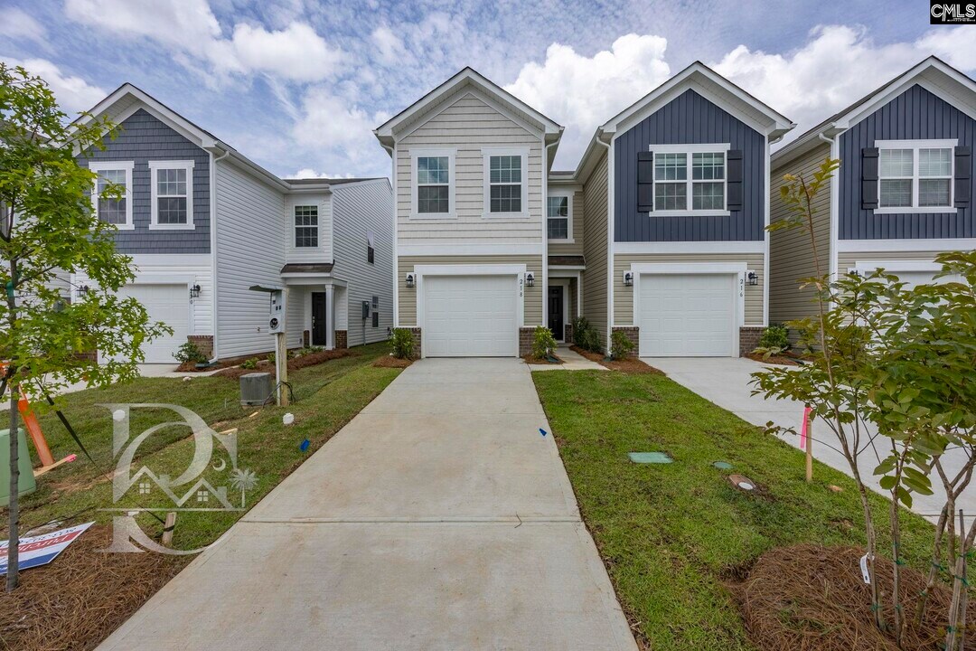 218 Bones Rd in Gilbert, SC - Building Photo
