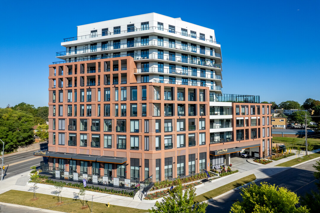 Don Mills Retirement Residence in North York, ON - Building Photo