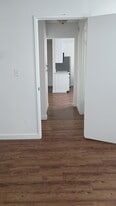 6114 Whitsett Ave in North Hollywood, CA - Building Photo