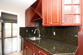 56 Chelsea Way in Bridgewater, NJ - Building Photo - Building Photo