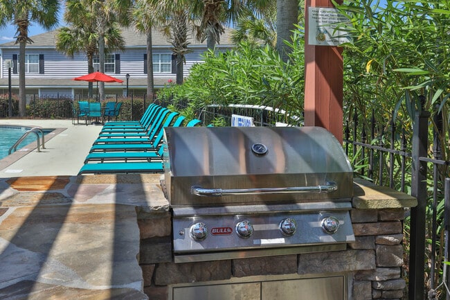 Congaree Villas in West Columbia, SC - Building Photo - Building Photo